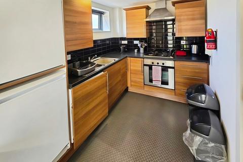 2 bedroom apartment to rent, Howell Road, Exeter