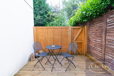 Flat 1, 28 Charminster Road, Bournemouth, BH8 8UN