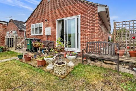 2 bedroom detached bungalow for sale, Summer Road, Westbury