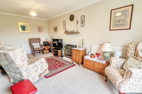 2 bedroom detached bungalow for sale, Summer Road, Westbury