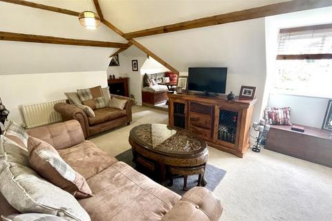 10b Glen Road, Bournemouth, BH5 1HR
