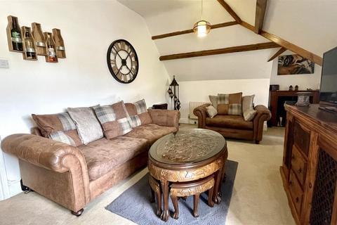 10b Glen Road, Bournemouth, BH5 1HR