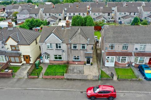 3 bedroom semi-detached house for sale, Derwendeg Avenue, Cefn Fforest, NP12