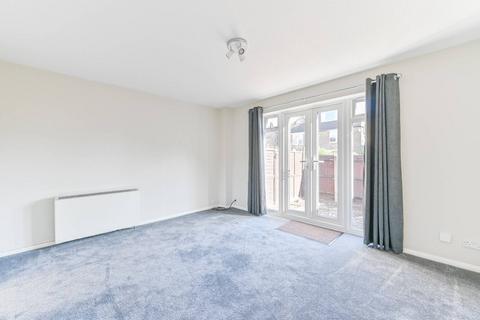 1 bedroom end of terrace house to rent, Beeches Close, London, SE20, Anerley, London, SE20