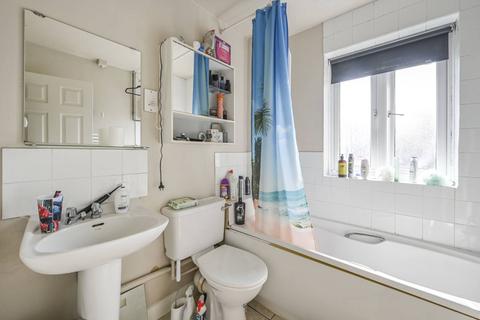 1 bedroom house to rent, Satanita Close, Beckton, London, E16