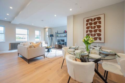 2 bedroom flat for sale, Belmont Apartments, London SW2