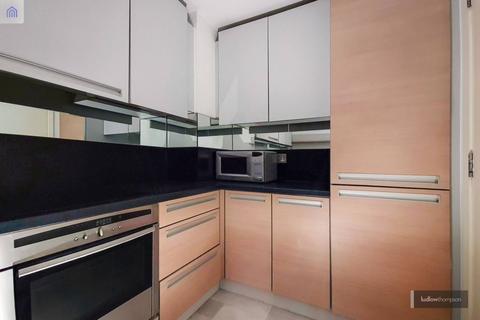 2 bedroom flat to rent, Biscayne Avenue, Canary Wharf, London, E14