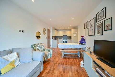 2 bedroom flat for sale, Sesame Apartments, Holman Road, Battersea, London, SW11