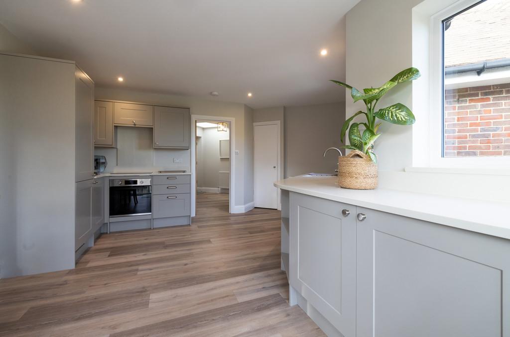 Ian House 025