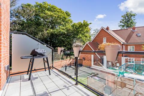 4 bedroom semi-detached house for sale, Shorncliffe Road, Folkestone, CT20