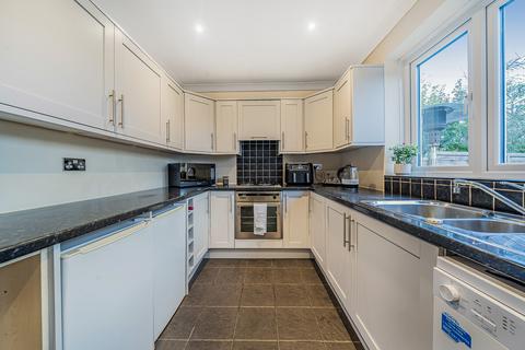 208 Sutherland Avenue, Welling, DA16 2NH