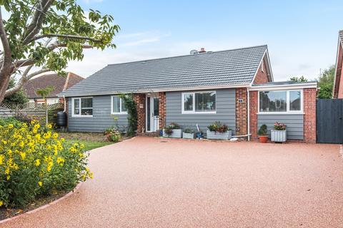 3 bedroom detached bungalow for sale, Holt