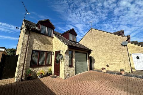 3 bedroom detached house for sale, Pheasant Way, Cirencester