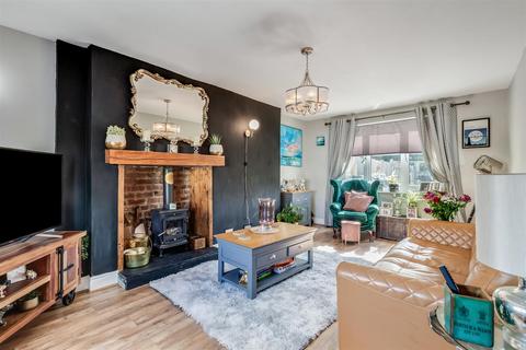 3 bedroom house for sale, Wyvil Crescent, Ilkley LS29