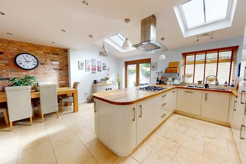 3 bedroom terraced house for sale, All Saints Road, Cheltenham