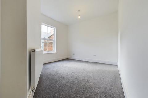 2 bedroom terraced house to rent, Belgrave Street, Chester