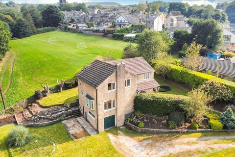 4 bedroom detached house for sale, Huddersfield Road, New Mill, Holmfirth