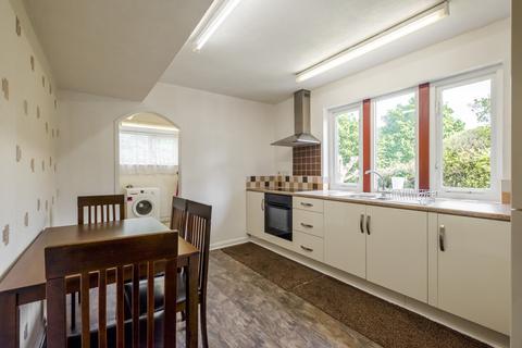 4 bedroom detached house for sale, Huddersfield Road, New Mill, Holmfirth