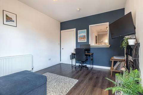 2/1, 13 Kennoway Drive, Glasgow, G11 7UA