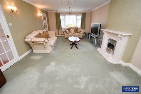 3 bedroom detached house for sale, Tendring Drive, Wigston