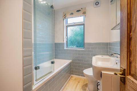 36 Albert Road, Mitcham, CR4 4AH