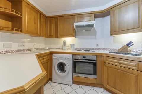 1 bedroom flat for sale, Java Wharf, 16 Shad Thames, London