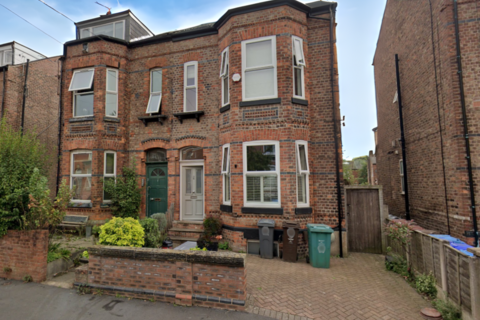 2 bedroom flat for sale, Stockton Road, Manchester M21