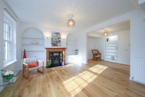 3 bedroom semi-detached house for sale, Wrights Walk, Mortlake, London