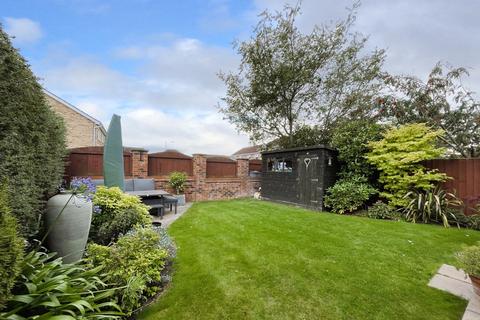 9 Hampson Gardens, Edenthorpe, Doncaster, DN3 2TN