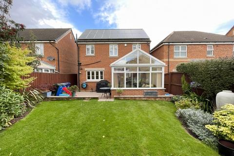 9 Hampson Gardens, Edenthorpe, Doncaster, DN3 2TN