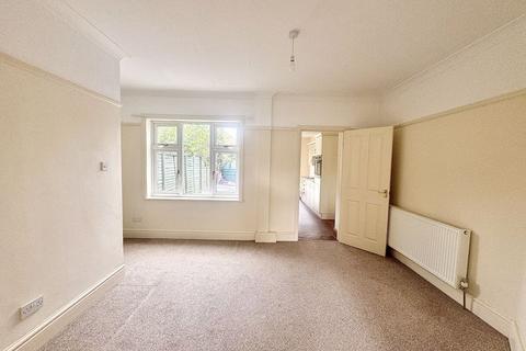 3 bedroom terraced house for sale, HIGH STREET, NORTH THORESBY