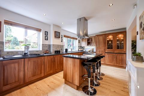 14 Stour, Hockley, Tamworth, B77 5QJ