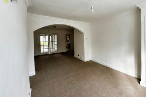32 Birkenshaw Road, Birmingham, B44 8UH