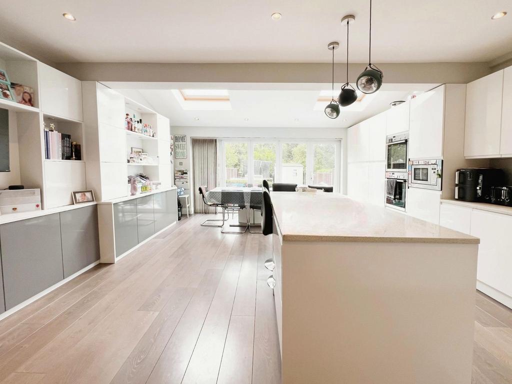 Reception room 2/ kitchen/ diner