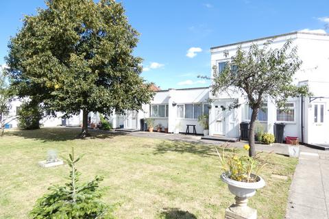 undefined, Lovat Walk, Heston, Hounslow