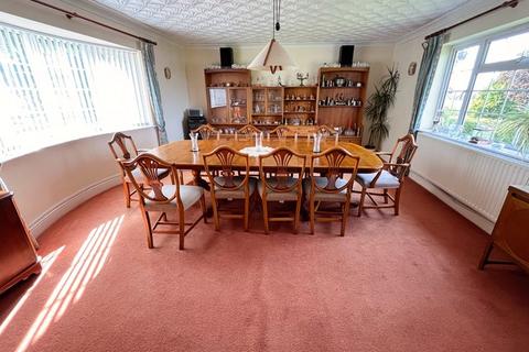 6 bedroom detached house for sale, Bron Haulog, Penmark, The Vale of Glamorgan CF62 3BB