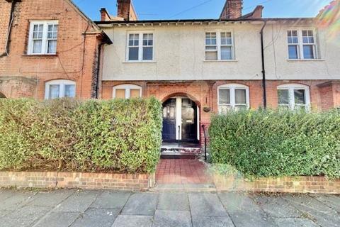 2 bedroom terraced house to rent, Spigurnell Road, London N17