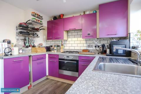 3 bedroom end of terrace house for sale, MEYER CLOSE, WELLINGTON