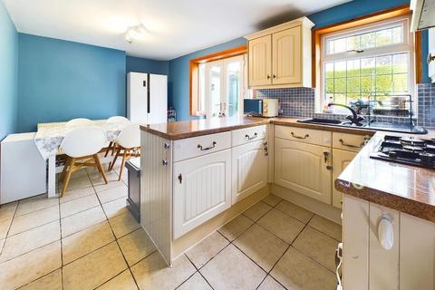 3 bedroom semi-detached house for sale, Southlands Mount, Riddlesden, Keighley