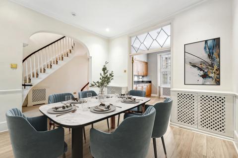 4 bedroom maisonette for sale, Stanhope Gardens, South Kensington, London