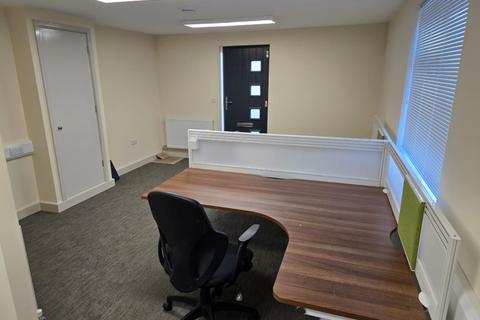 Office to rent, Office 5, 9 Love Lane, Cirencester