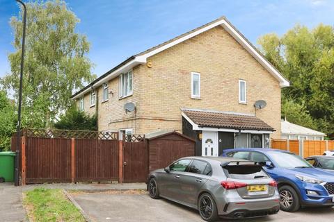 1 bedroom cluster house for sale, The Hawthorns, Colnbrook