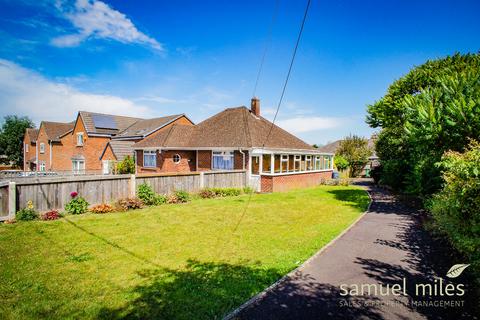 3 bedroom detached bungalow for sale, The Hyde, Swindon SN5