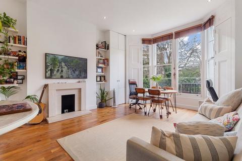 2 bedroom apartment for sale, Priory Road, South Hampstead, London NW6