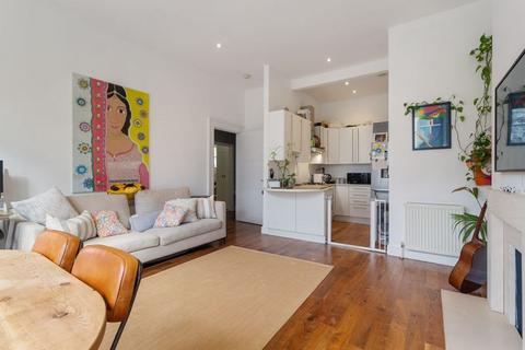 2 bedroom apartment for sale, Priory Road, South Hampstead, London NW6