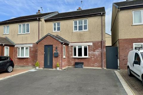 3 bedroom semi-detached house for sale, Llangefni, Isle of Anglesey