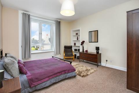 2 bedroom flat for sale, South Mid Street, Bathgate