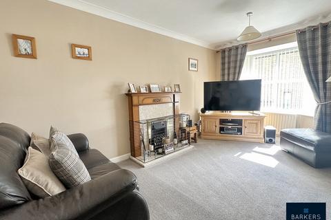 4 bedroom detached house for sale, Rydale Court, Liversedge