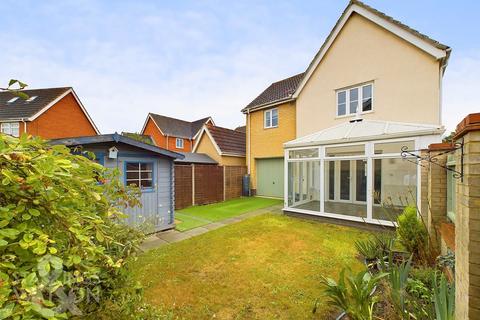 3 bedroom detached house for sale, Ensign Way, Diss