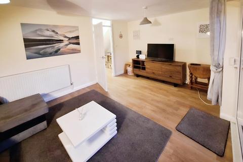 2 bedroom end of terrace house to rent, Hillman Grove, B36